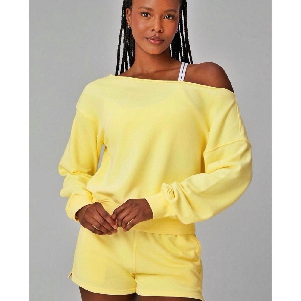 Joylab after shoulder, bright, yellow woman sweater lounge size extra large